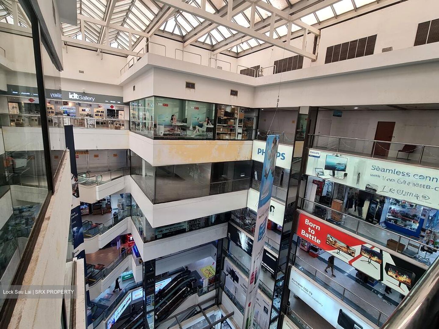 Sim Lim Square (D7), Shop House #486561421
